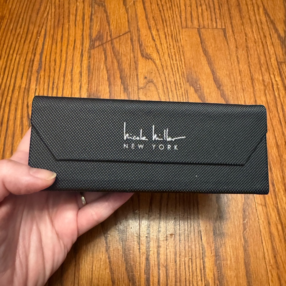 Nicole Miller Black Sunglasses Case